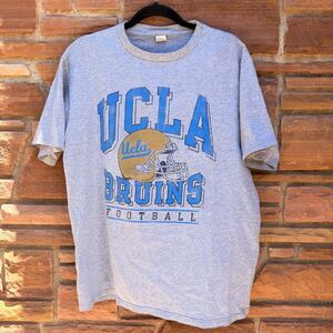 Vintage UCLA Bruins Football T Shirt Made USA Men’s Large Helmet Graphic Blue